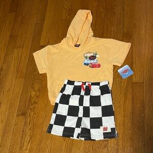 Disney Lighning McQueen Short Sleeve Hoodie and Checkered Shorts Set Size 5
